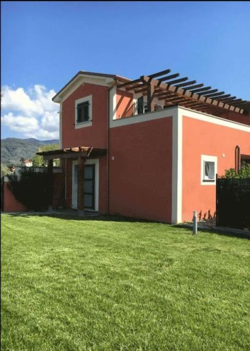 Il Casale Rosso Monolocale Cinque Terre-Toscana Caniparola di Fosdinovo Buitenkant foto