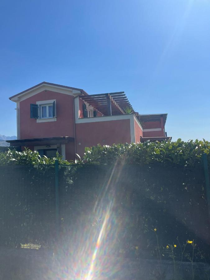 Il Casale Rosso Monolocale Cinque Terre-Toscana Caniparola di Fosdinovo Buitenkant foto