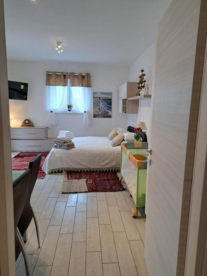 Il Casale Rosso Monolocale Cinque Terre-Toscana Caniparola di Fosdinovo Buitenkant foto